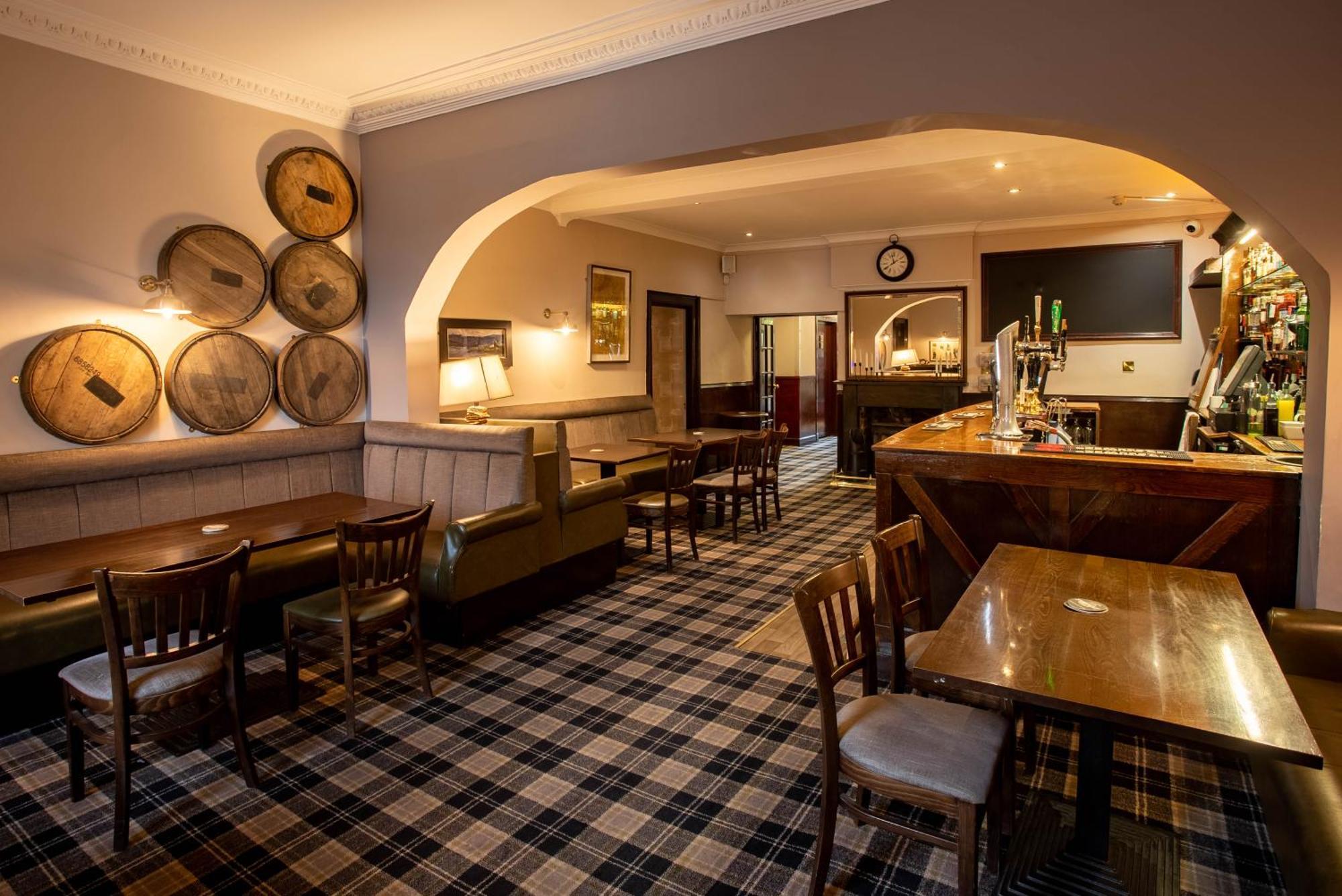 Traquair Arms Hotel Иннерлитен Экстерьер фото