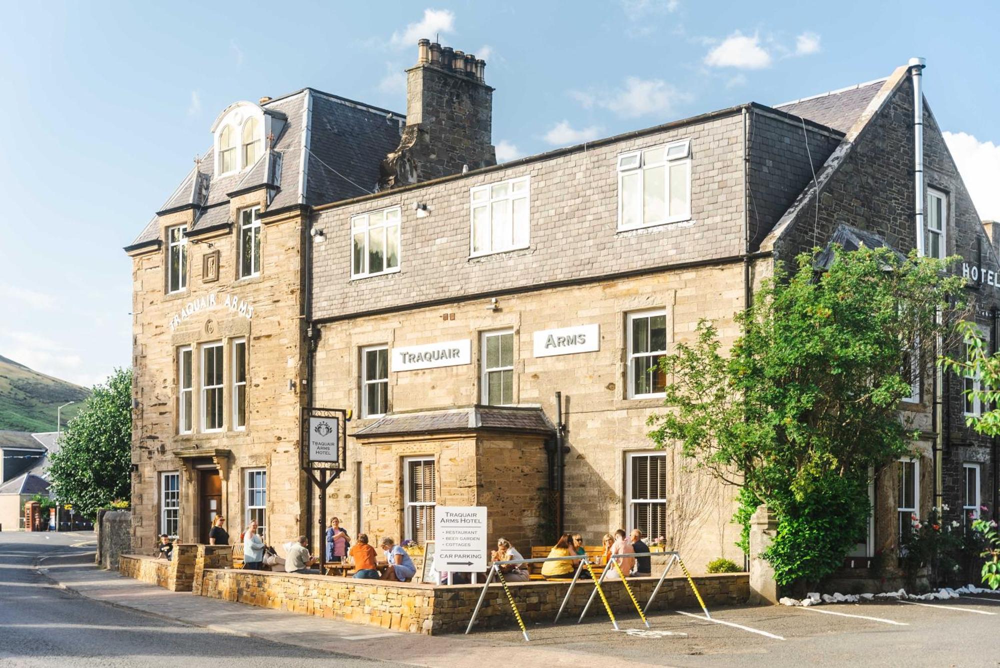 Traquair Arms Hotel Иннерлитен Экстерьер фото