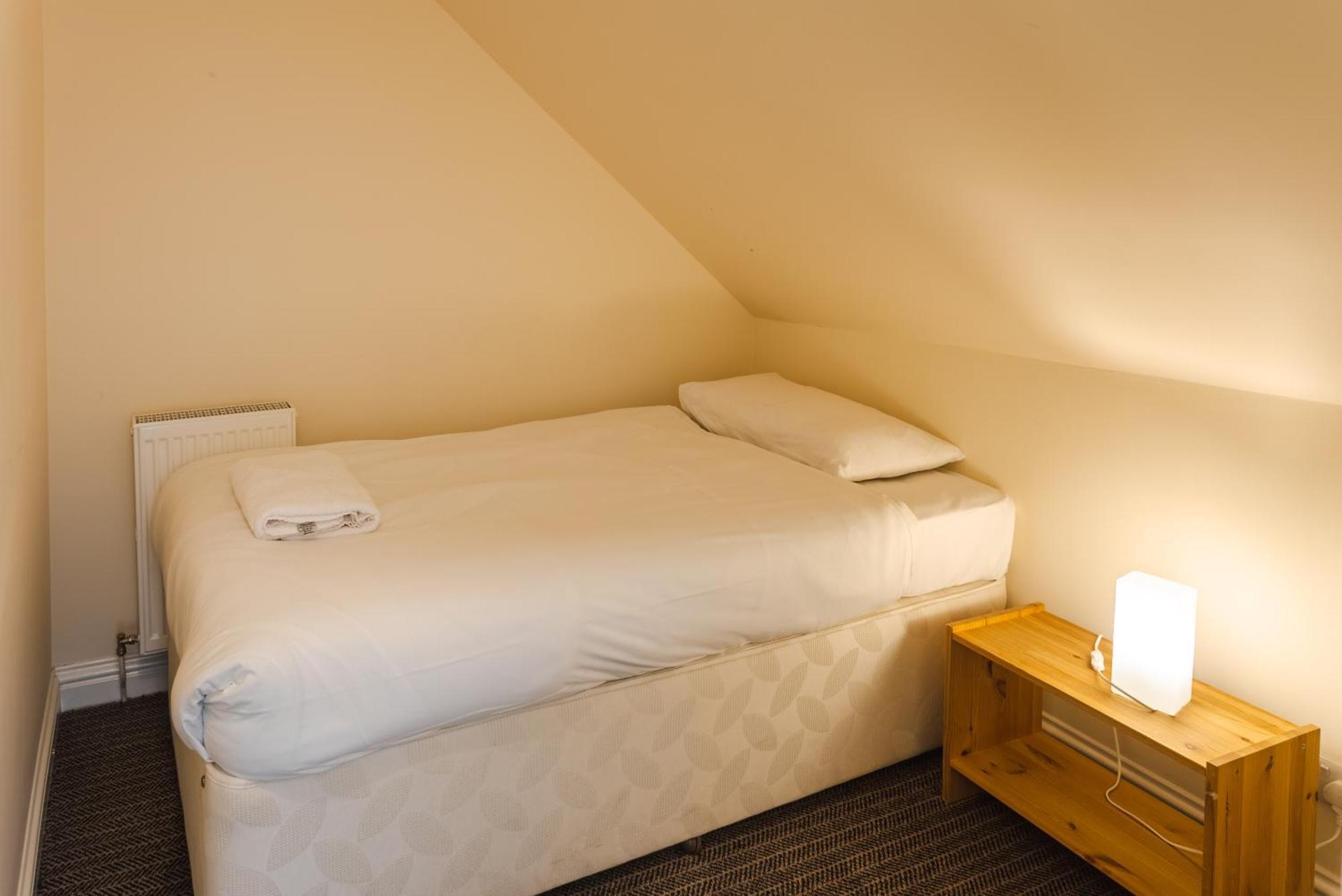 Traquair Arms Hotel Иннерлитен Экстерьер фото