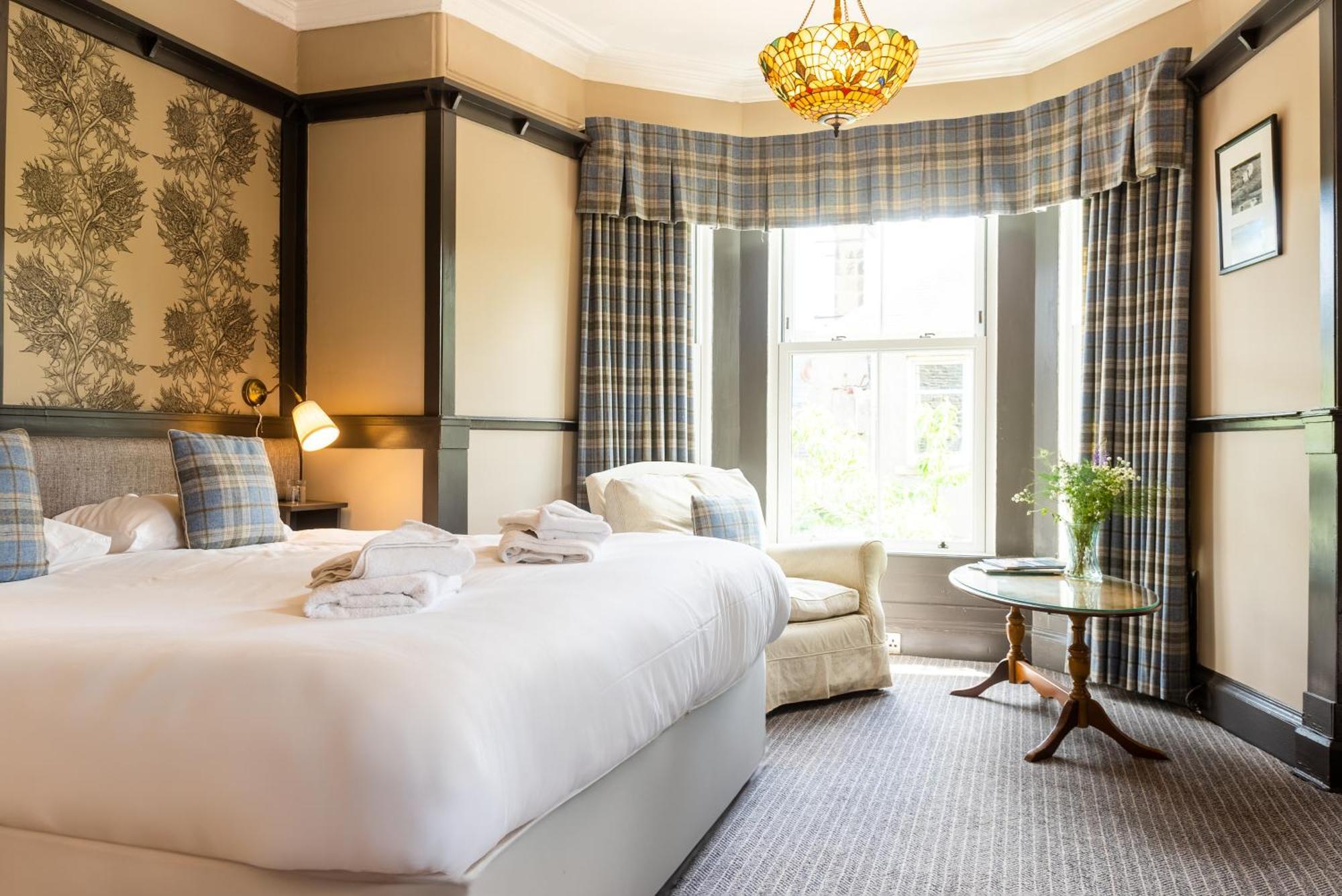 Traquair Arms Hotel Иннерлитен Экстерьер фото