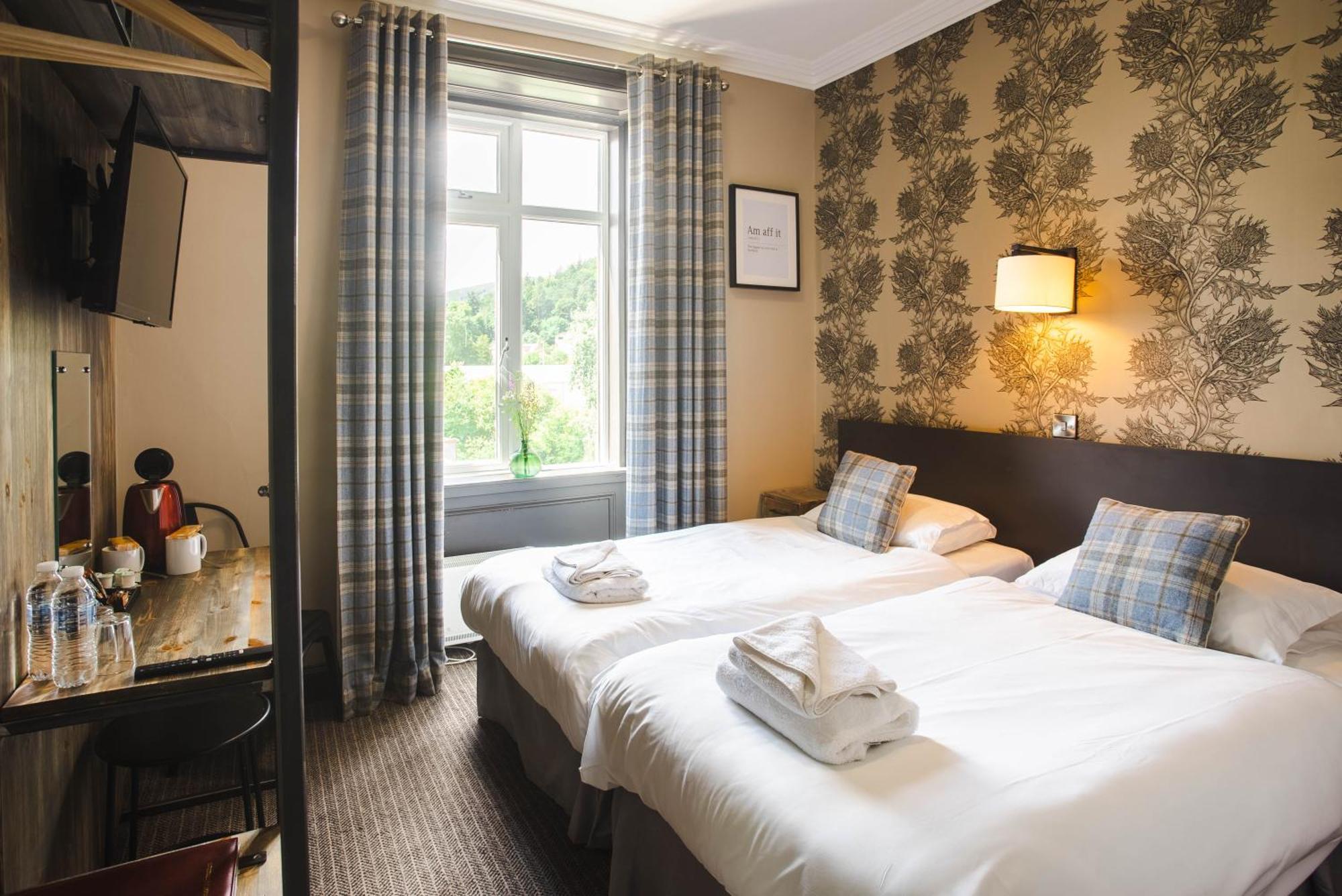 Traquair Arms Hotel Иннерлитен Экстерьер фото