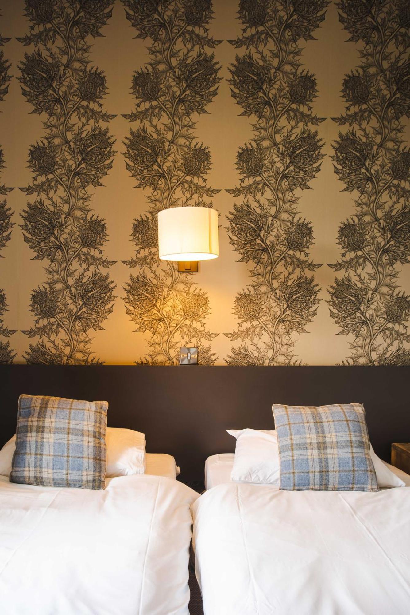 Traquair Arms Hotel Иннерлитен Экстерьер фото
