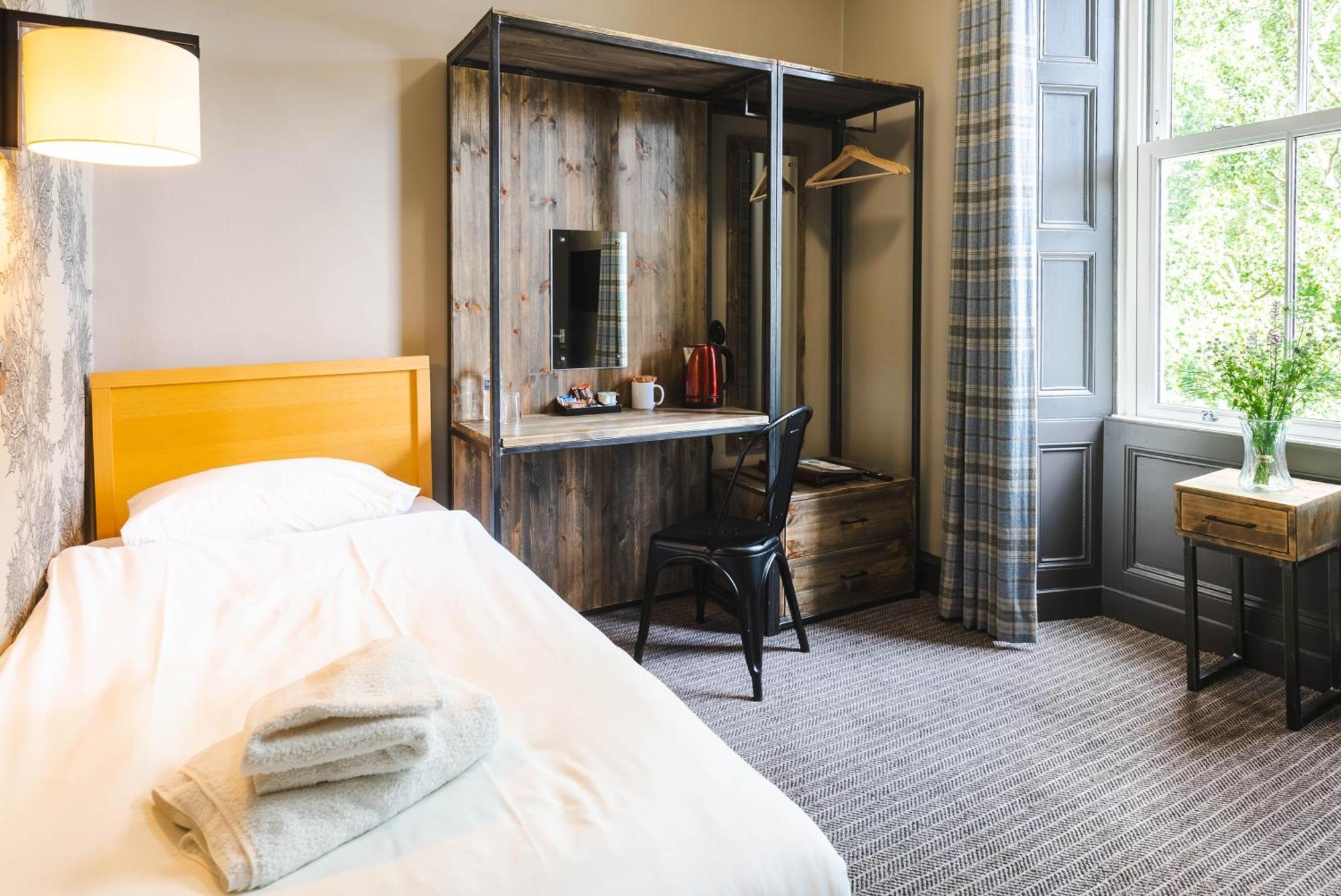 Traquair Arms Hotel Иннерлитен Экстерьер фото