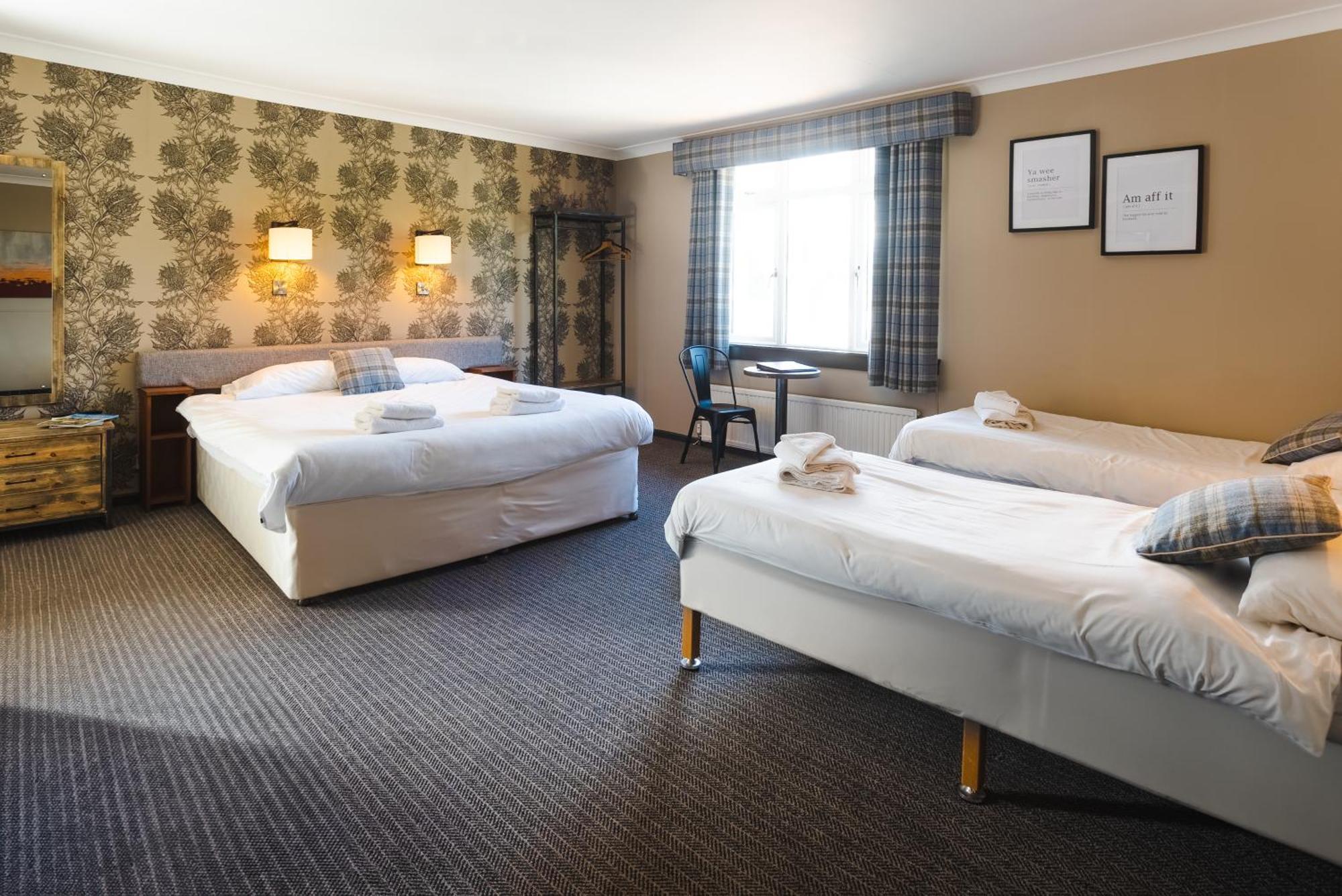 Traquair Arms Hotel Иннерлитен Экстерьер фото